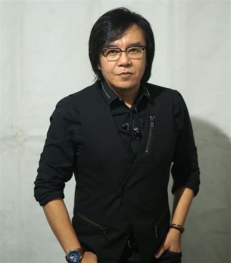Ari Lasso .